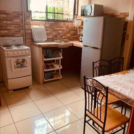 Bamboo Arenal Apartment La Fortuna ภายนอก รูปภาพ