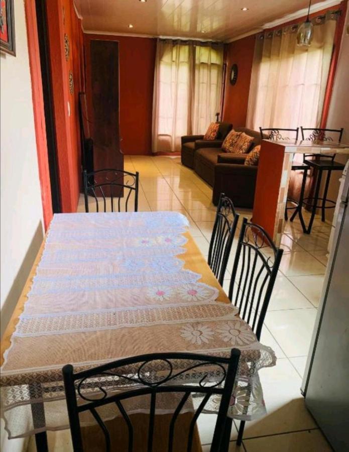 Bamboo Arenal Apartment La Fortuna ภายนอก รูปภาพ